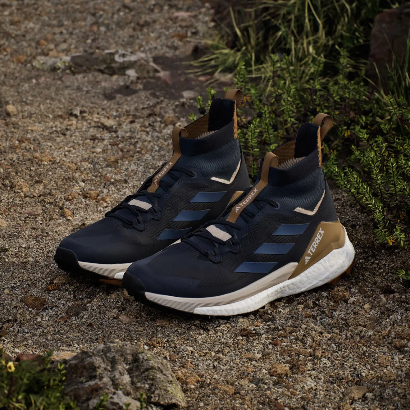 Adidas Terrex Free Hiker 2.0 Wanderstiefel Legend Ink / Wonder Steel