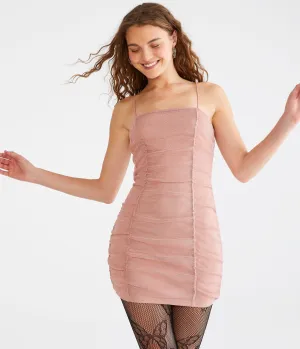 Aeropostale Damen Glitzer Quadrat-Ausschnitt Rüschen-Bodycon-Kleid - Rosa - Größe M - Polyester - Teen Mode & Bekleidung Pink Mesa Aeropostale
