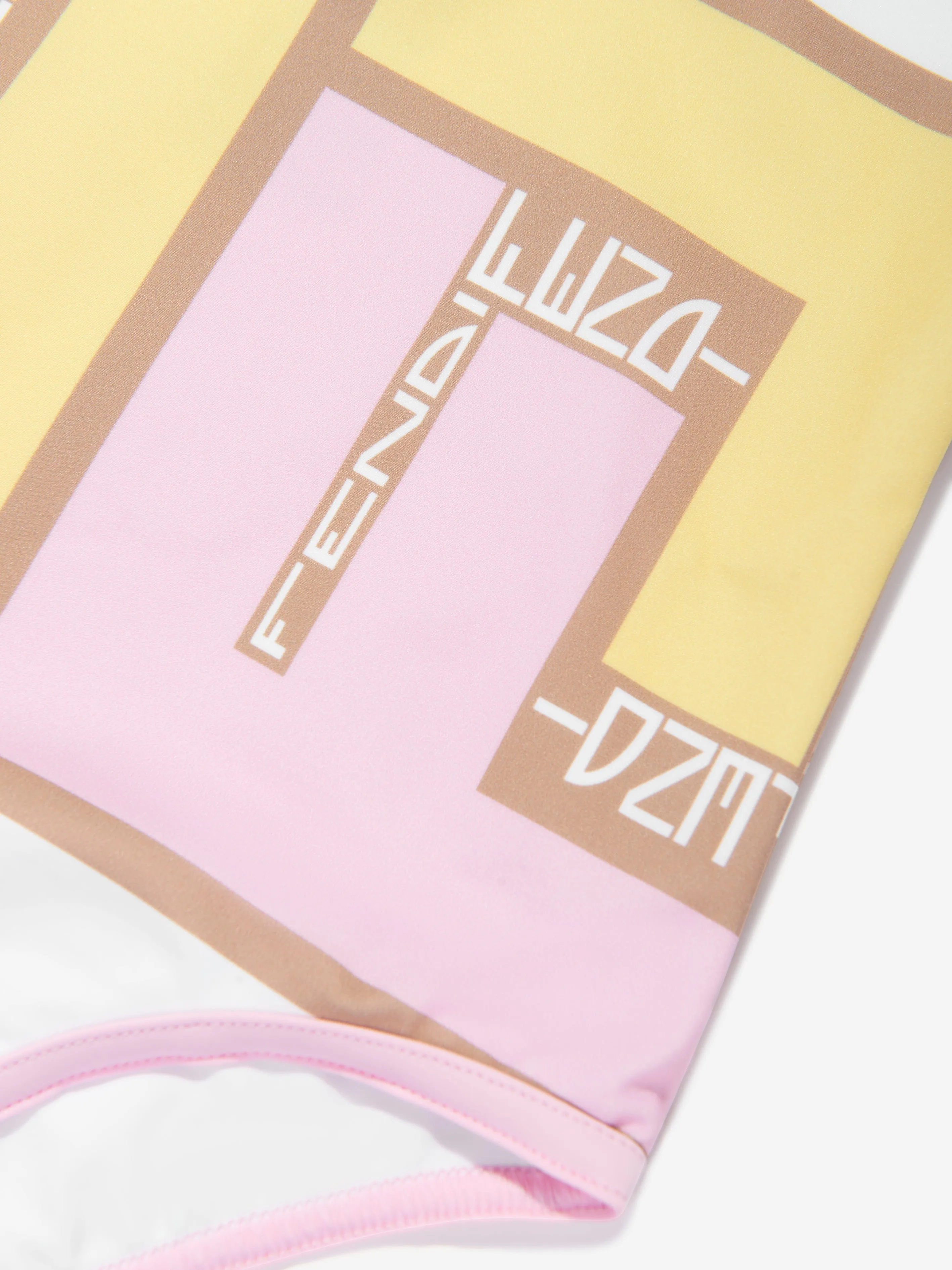 Fendi Girls Puzzle Logo Badeanzug in Rosa