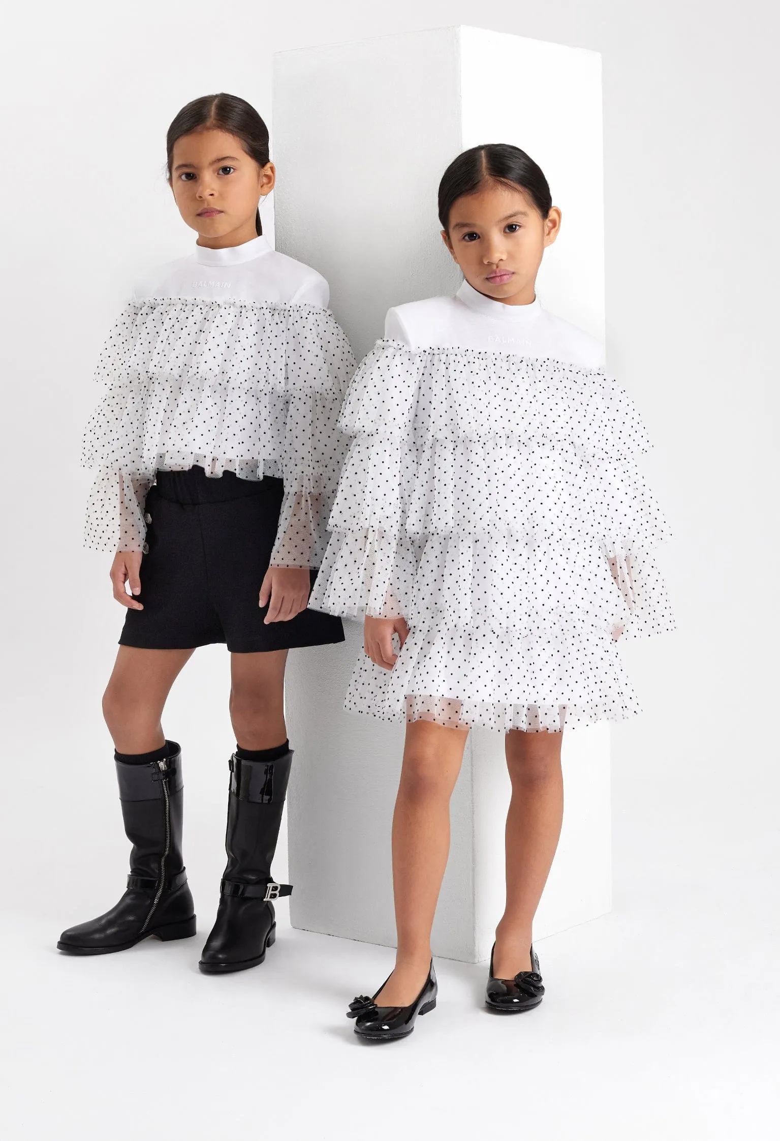 Mädchen Tüllkleid mit Etagen in Weiß