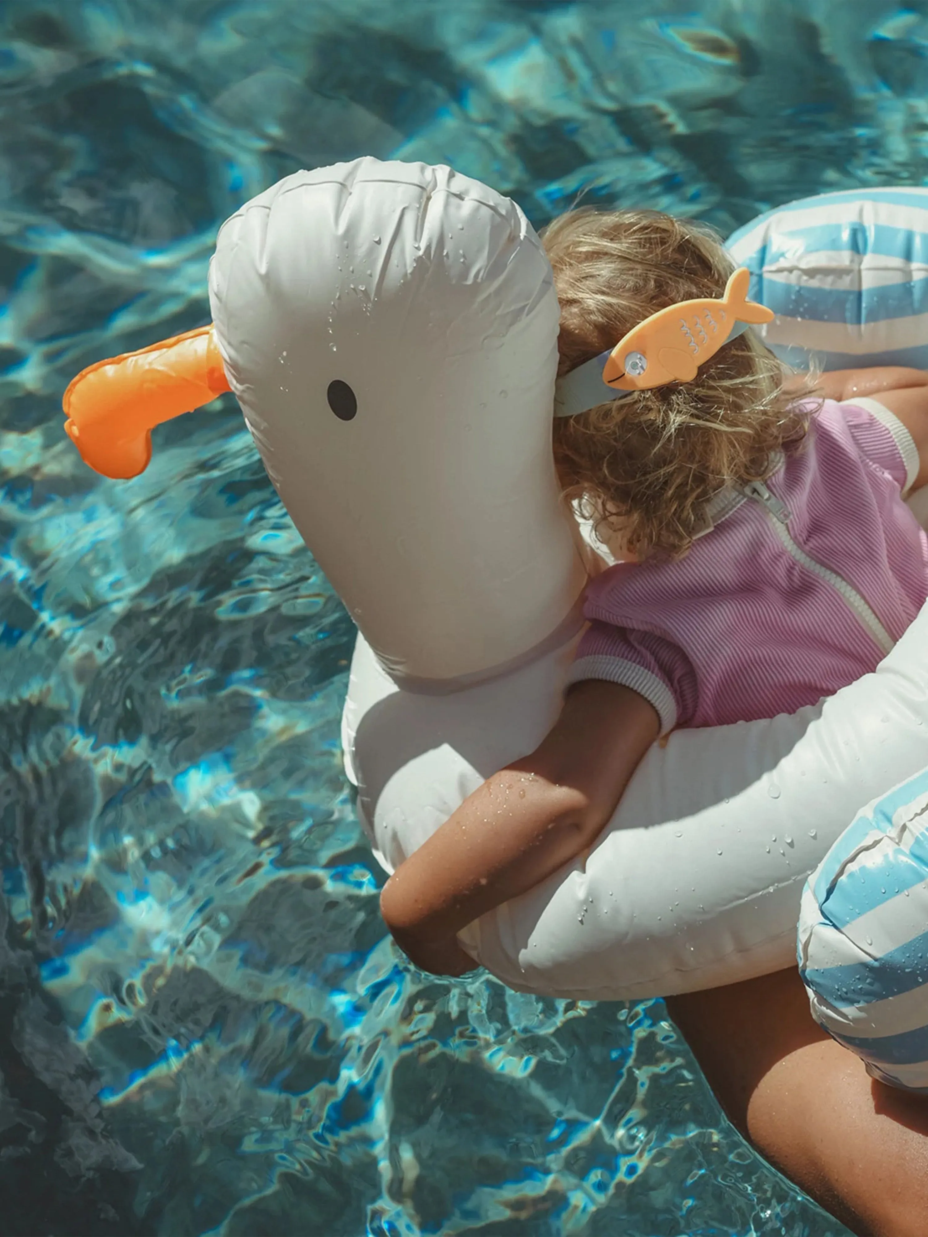 Kinder gestreifter Poolring mit Möwe Sid in Weiß (70cm)