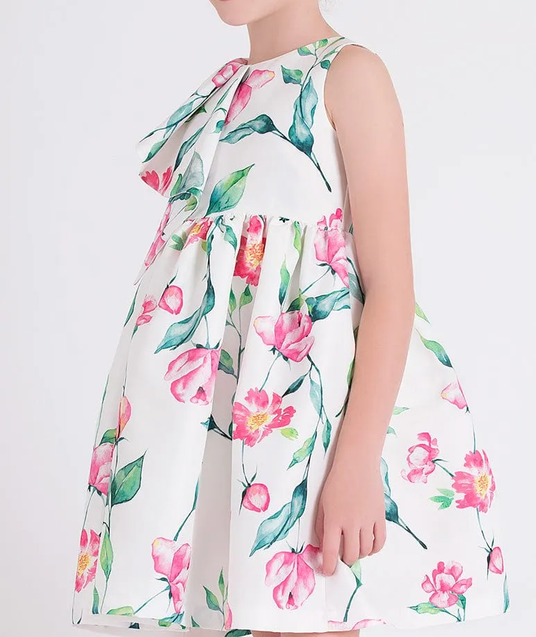 Mama Luma Girls Rüschenkleid mit Blumenmuster in Weiß