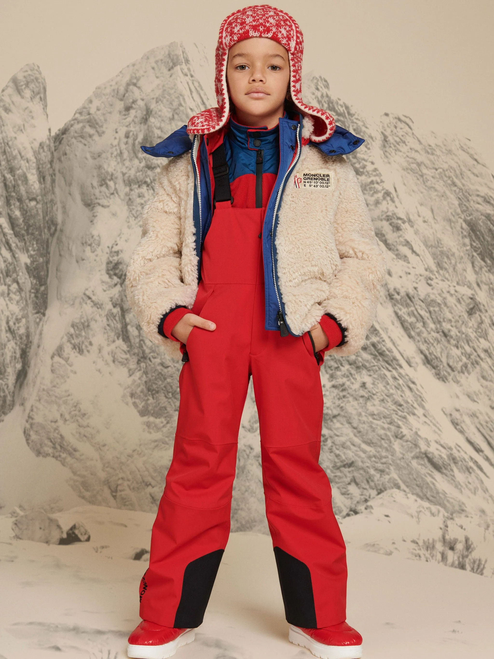 Moncler Enfant Jungen Grenoble Fleece Zip-Up Cardigan in Beige