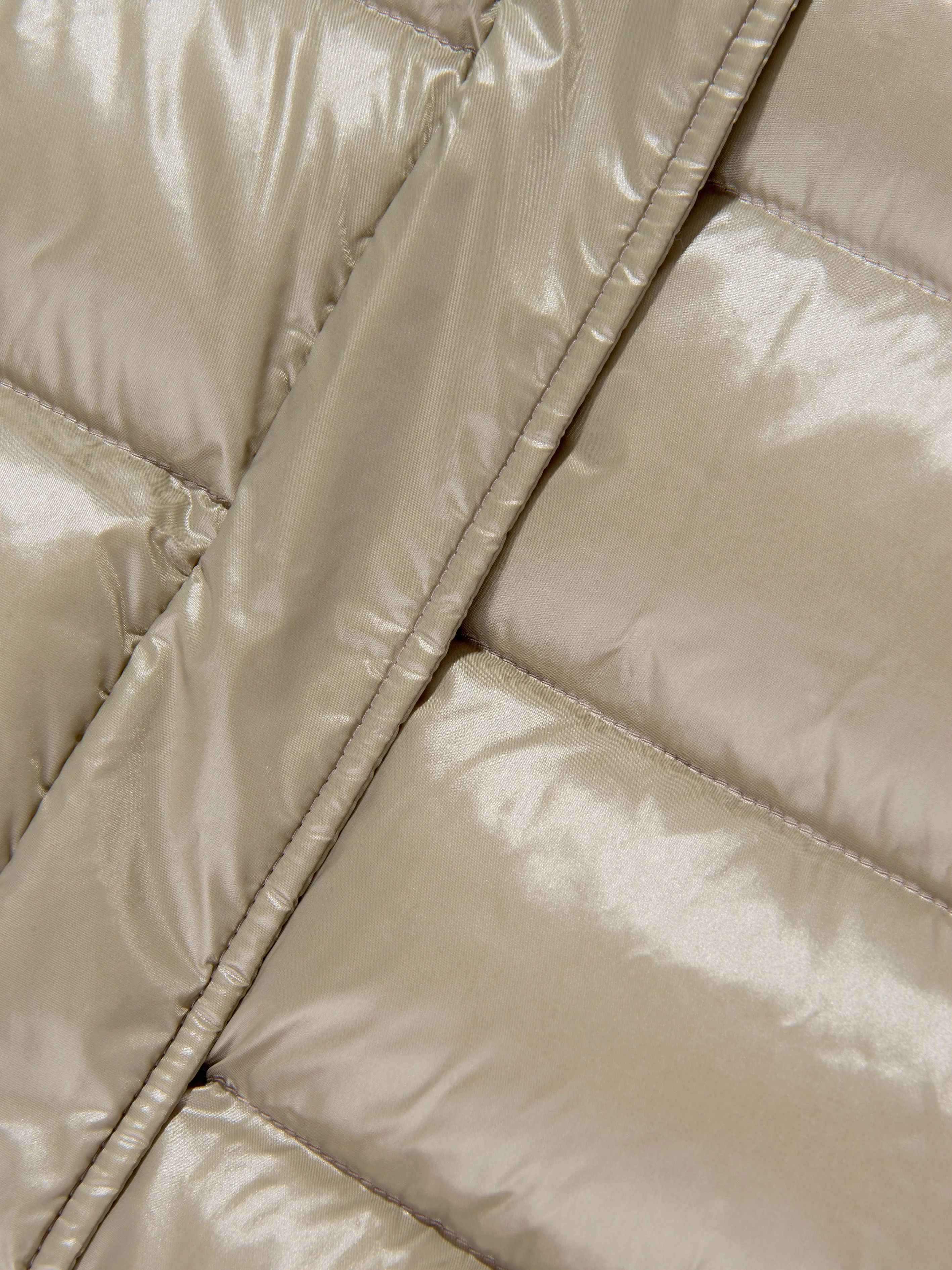 Moncler Enfant Mädchen Daunengefütterter Bellevue Langmantel in Beige