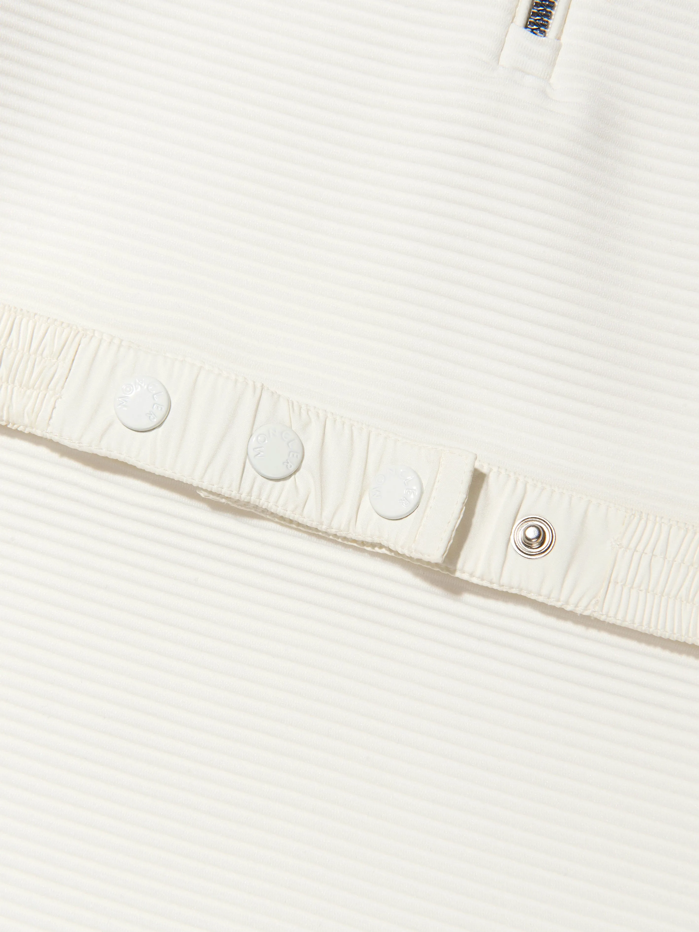 Moncler Enfant Mädchen Polo-Kleid mit halbem Reißverschluss in Weiß