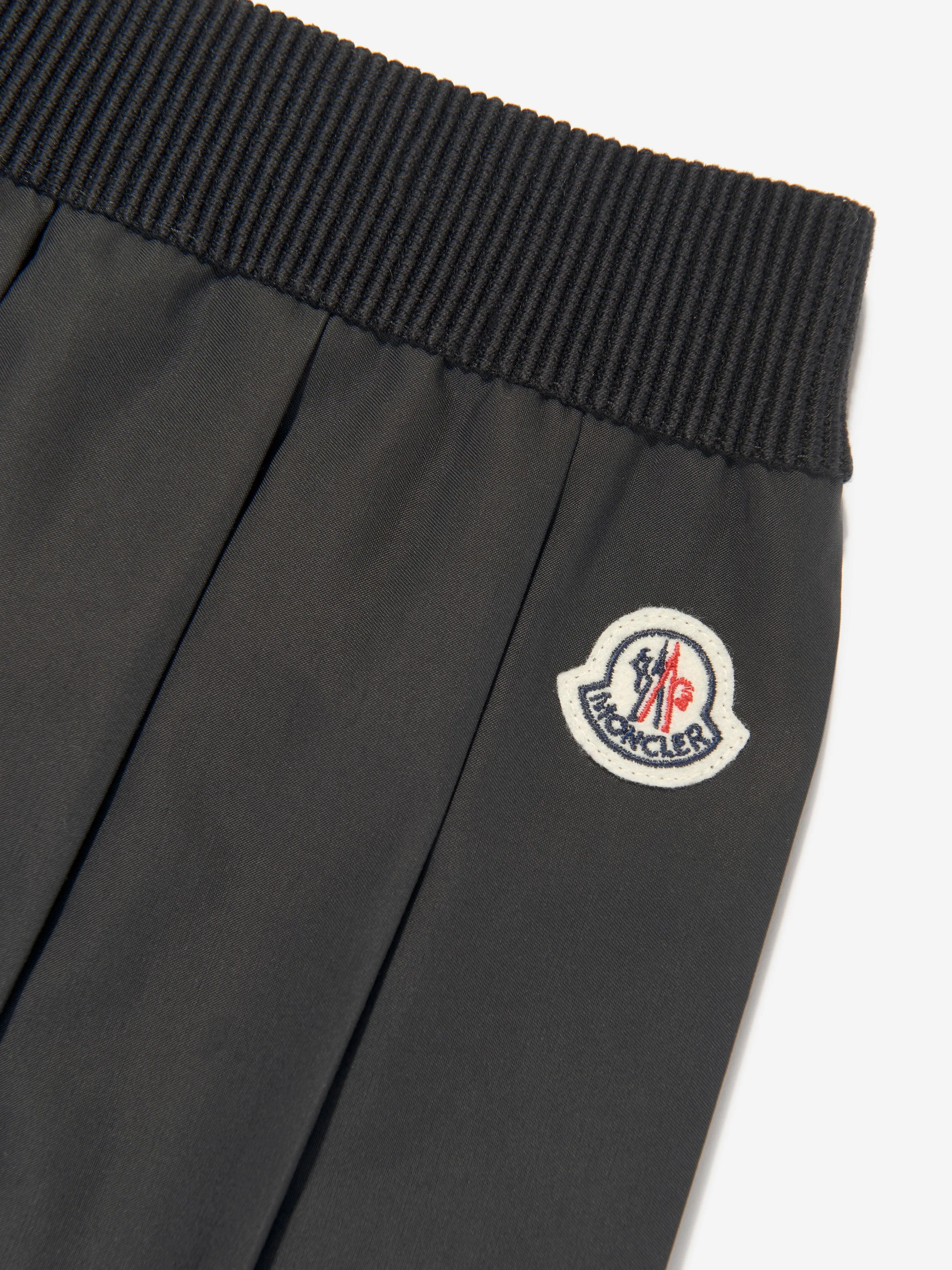 Moncler Enfant Mädchen Plisseerock in Schwarz