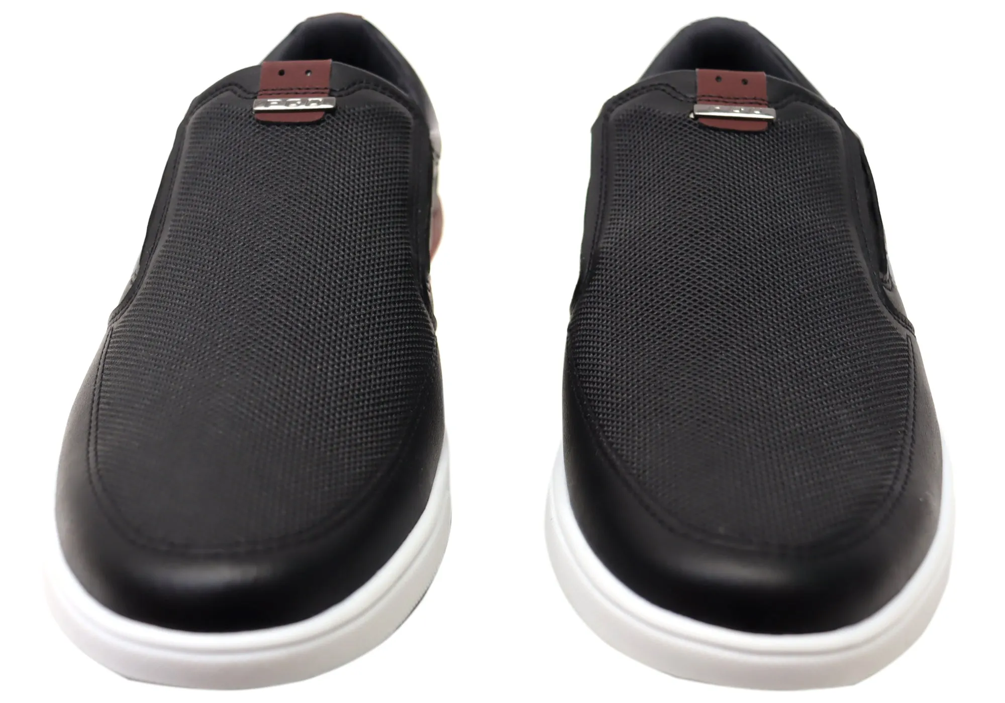 Pegada Chase Herren Bequeme Schlupf-Schuhe für Freizeit, Hergestellt in Brasilien Pegada Schuhe