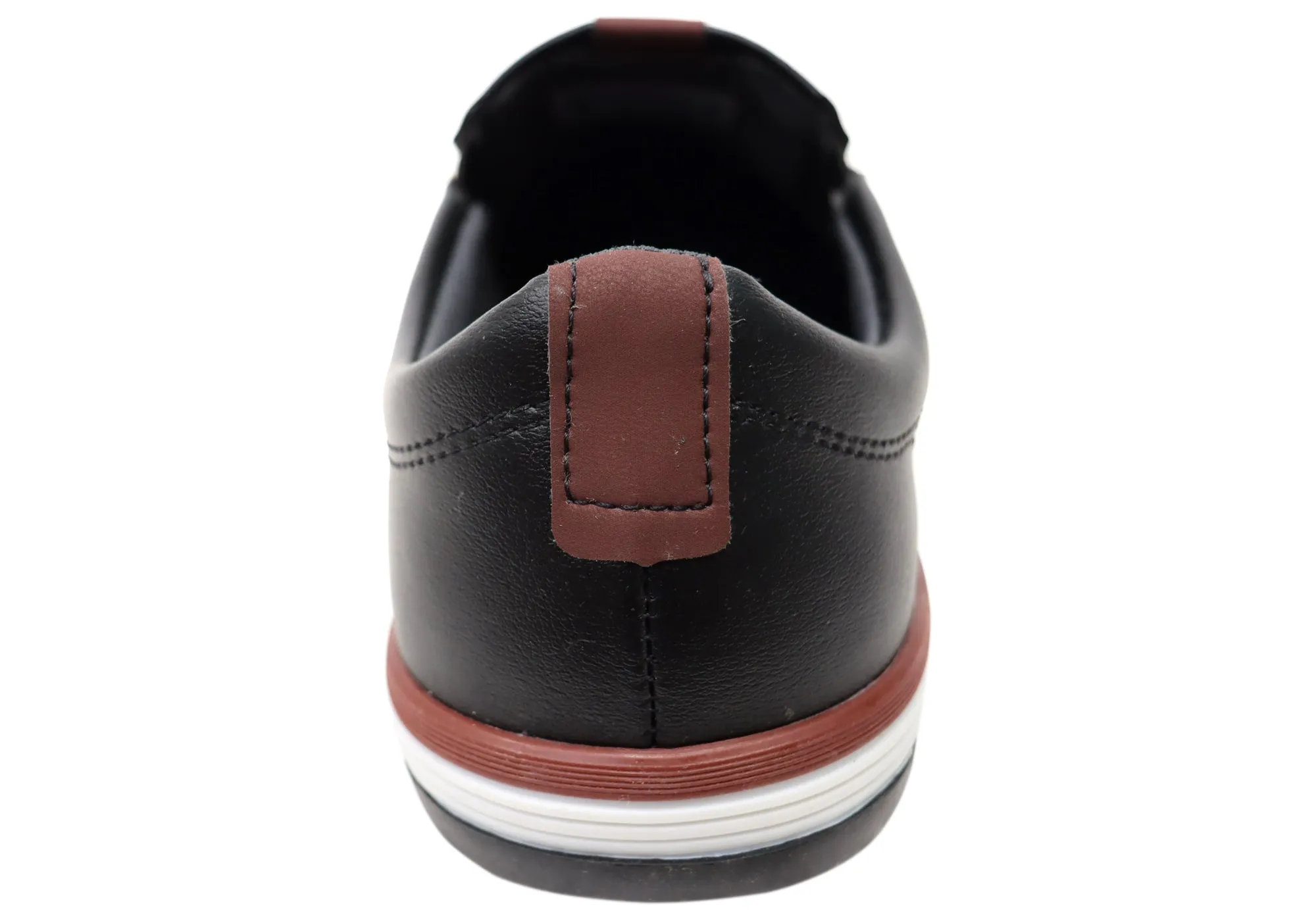 Pegada Chase Herren Bequeme Schlupf-Schuhe für Freizeit, Hergestellt in Brasilien Pegada Schuhe