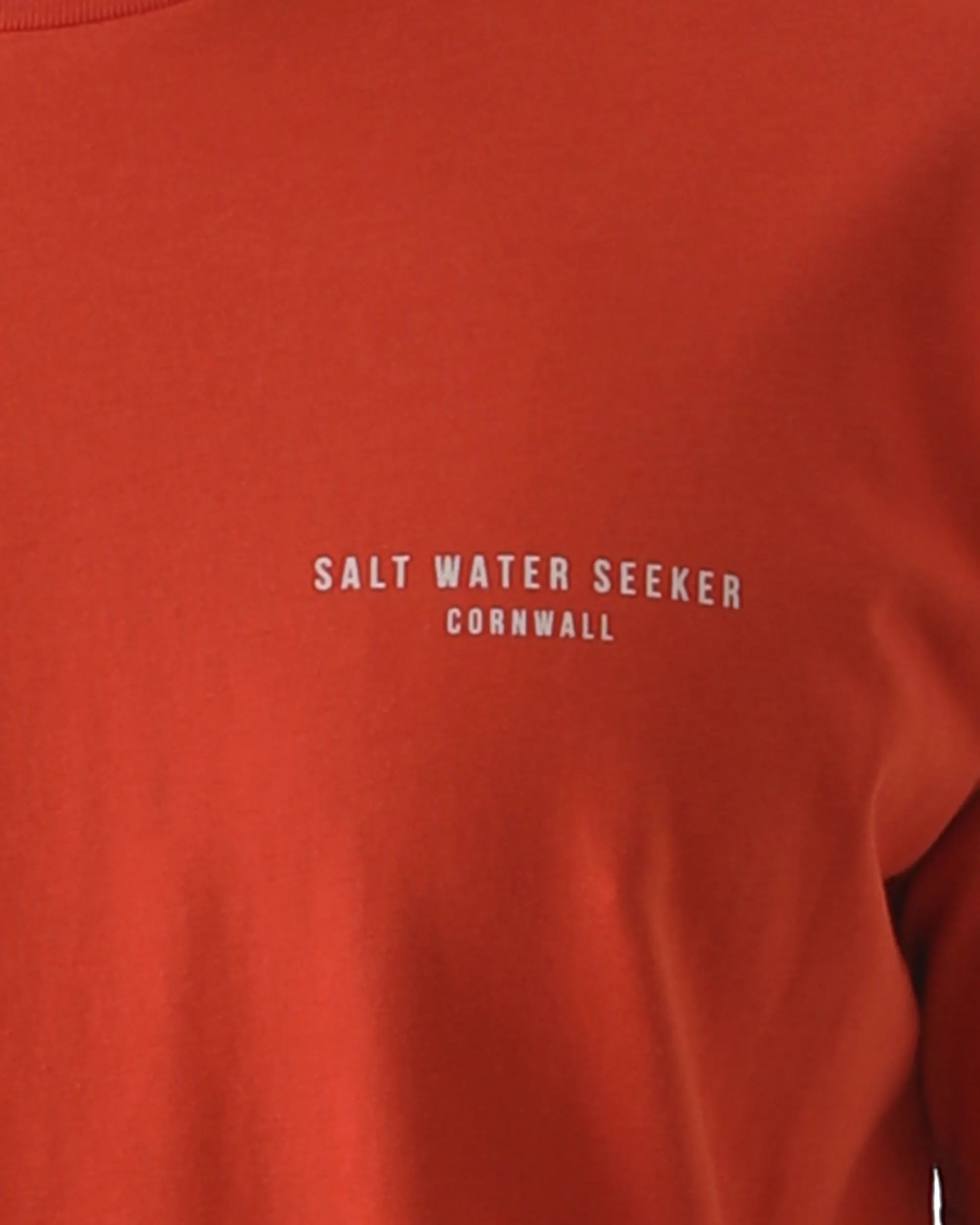 Set auf T-Shirt im Herbst