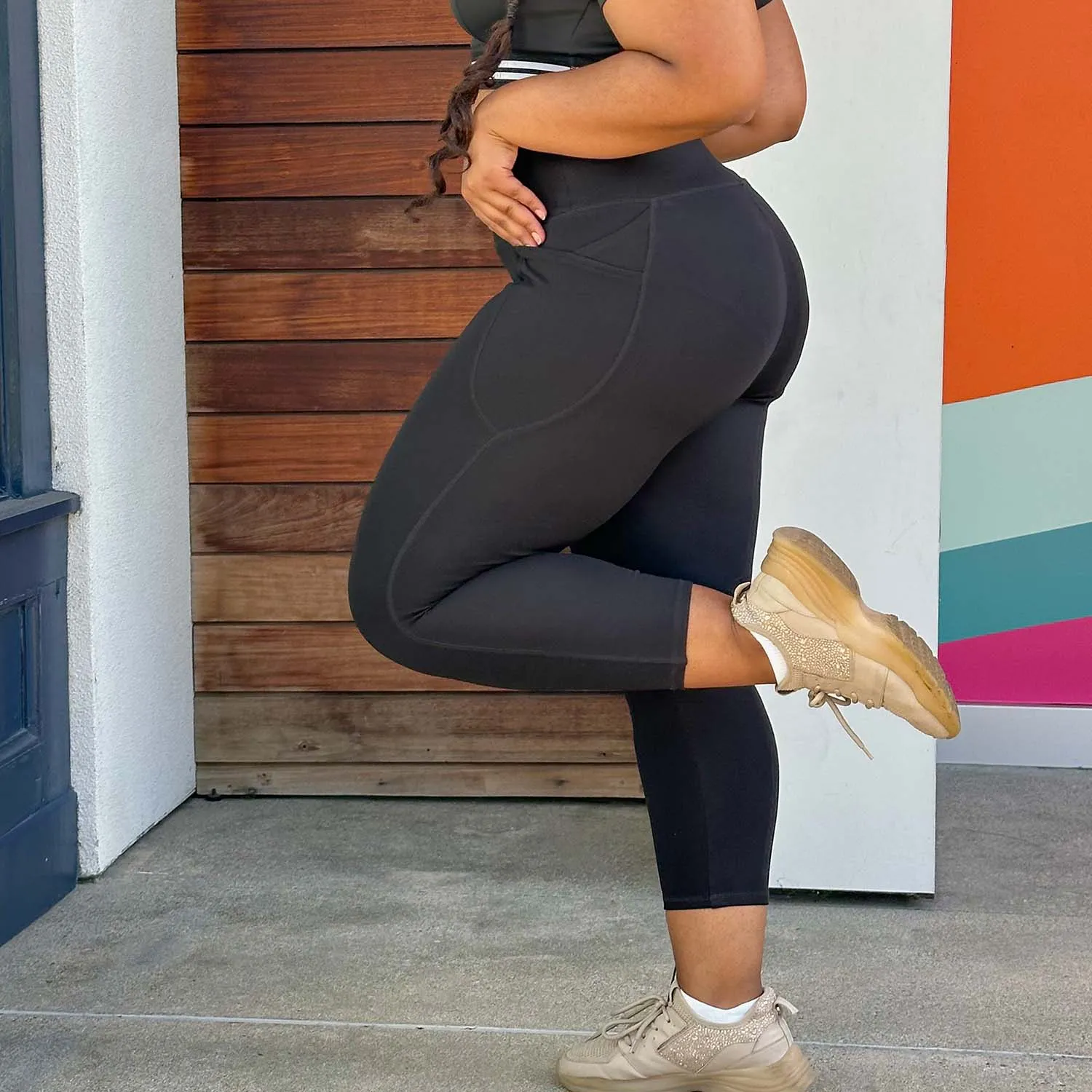 Kurze, blickdichte Leggings - Schwarz (V2)