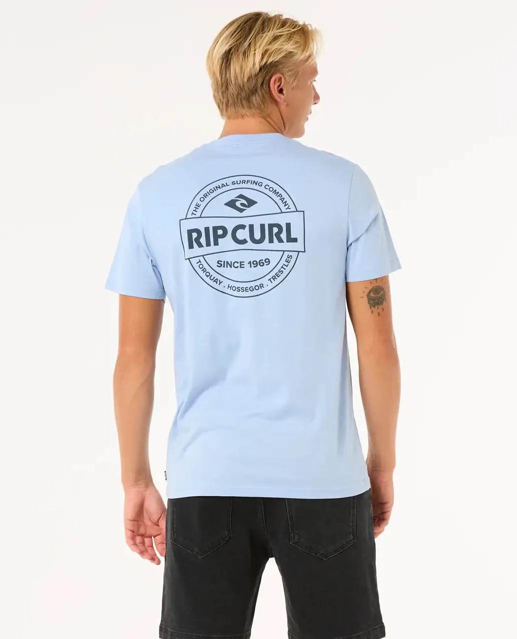 Basic T-Shirt in Eisblau