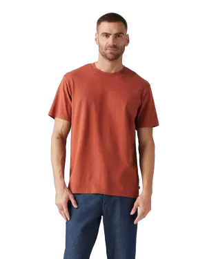 Das Essential T-Shirt in Roter Jersey-Farbe