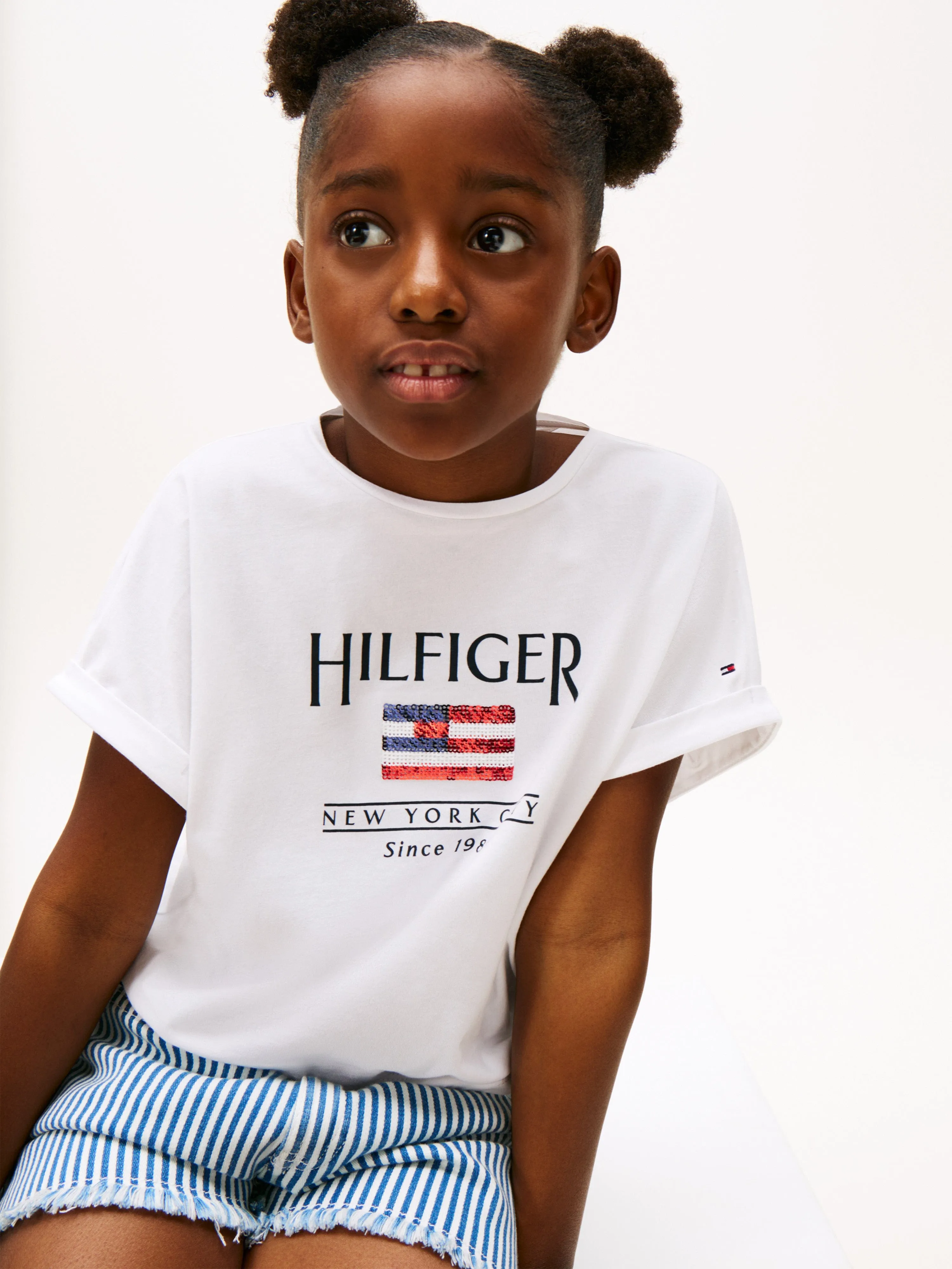 Tommy Hilfiger Mädchen Pailletten Flaggen T-Shirt in Weiß