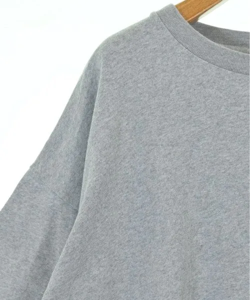 UNIVERSAL OVERALL T-Shirts/Oberteile