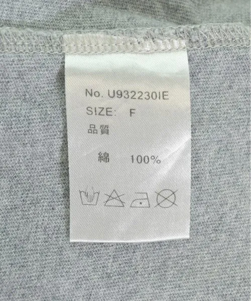 UNIVERSAL OVERALL T-Shirts/Oberteile